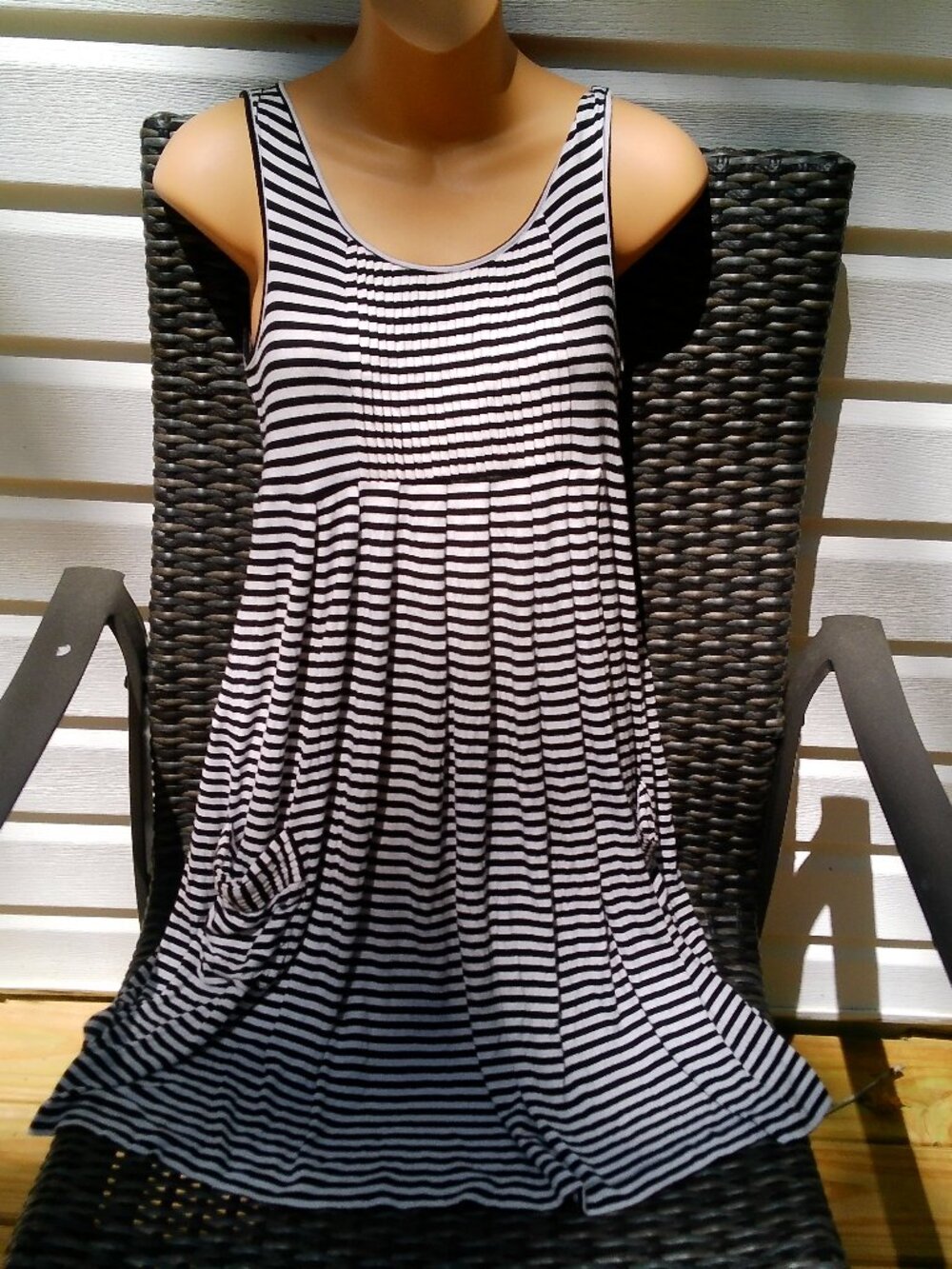 SIZE 6 NEW DIRECTION BLACK STRIPED DRESS USED
